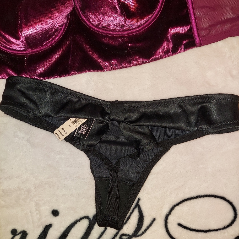 Victoria secret bundle!!! - Picture 3 of 3